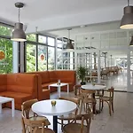 Hotel Holiday Csopak Hotel 3*