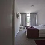 Hotel Holiday Csopak Szálloda 3*