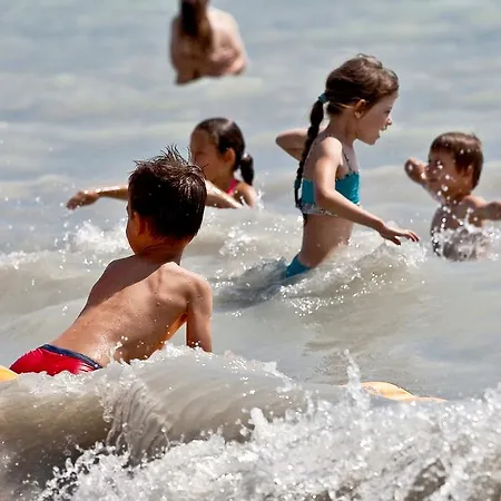 Hotel Holiday Csopak Ξενοδοχείο