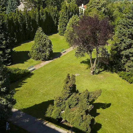 Hotel Holiday Csopak Отель