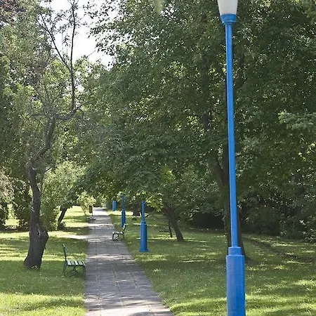 Hotel Holiday Csopak 3*