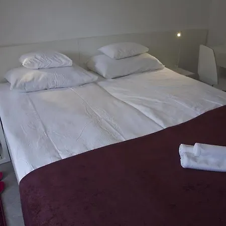 Hotel Holiday Csopak Ξενοδοχείο 3*