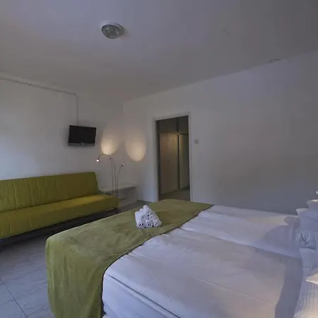 Hotell Hotel Holiday Csopak Csopak