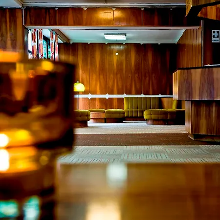 Hotel Holiday Csopak Hotell