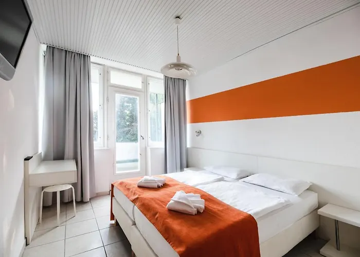 Hotel Hotel Holiday Csopak 3*