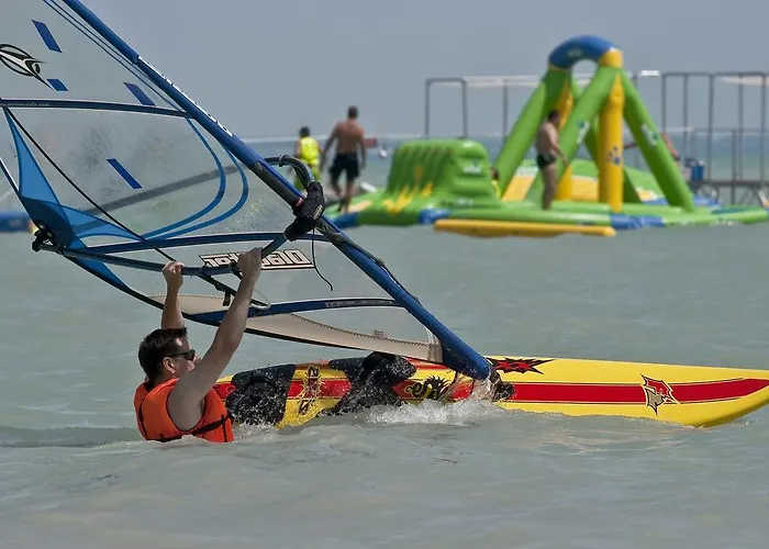 Hotel Holiday Csopak Hotel Csopak