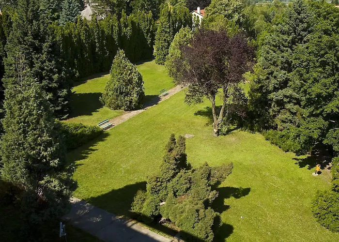 Hotel Holiday Csopak Hotel